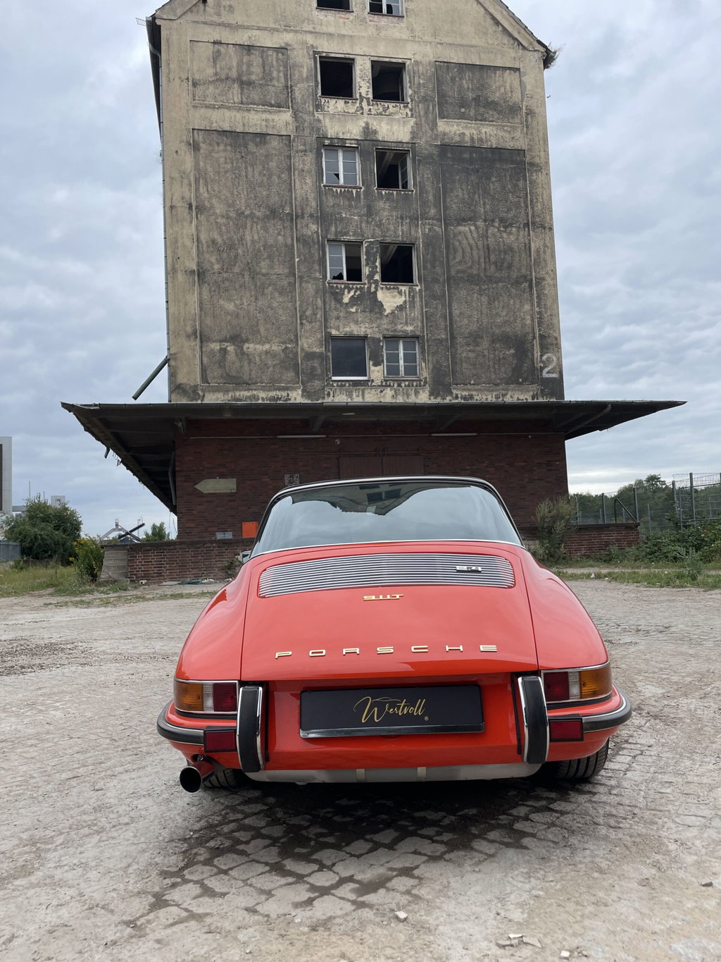 Porsche 911 T (US)