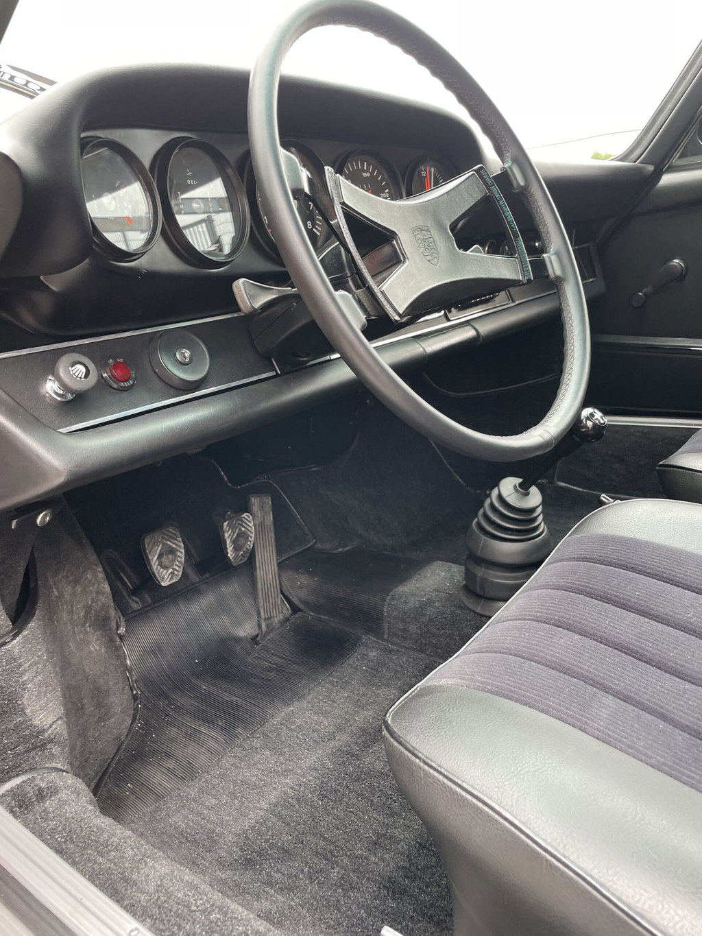 Porsche 911 T (US)