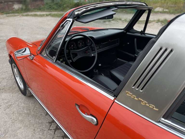 Porsche 911 T (US)