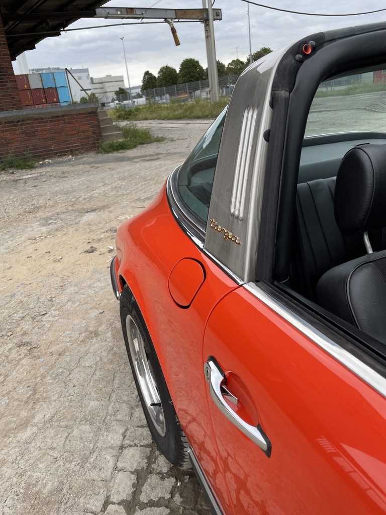 Porsche 911 T (US)
