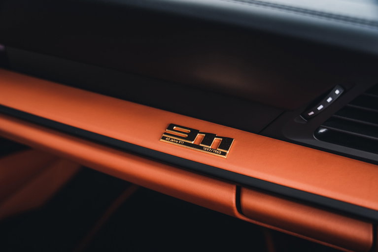 Porsche 911 S/T