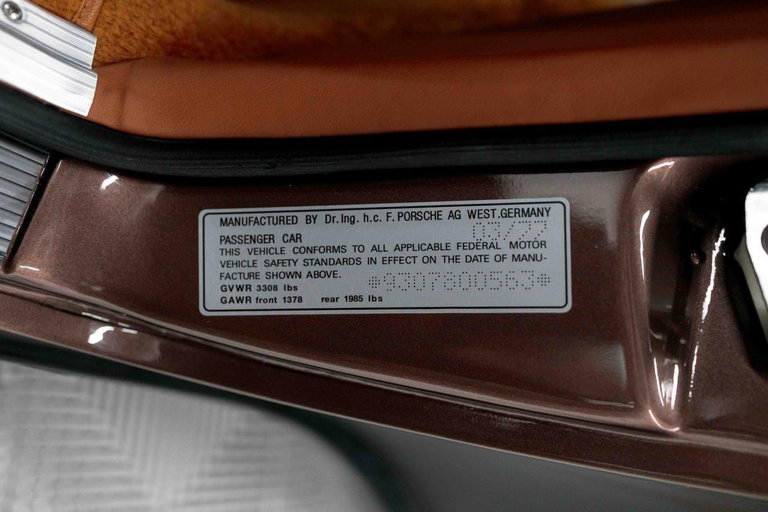 Porsche 911 Turbo 3.0 (US)