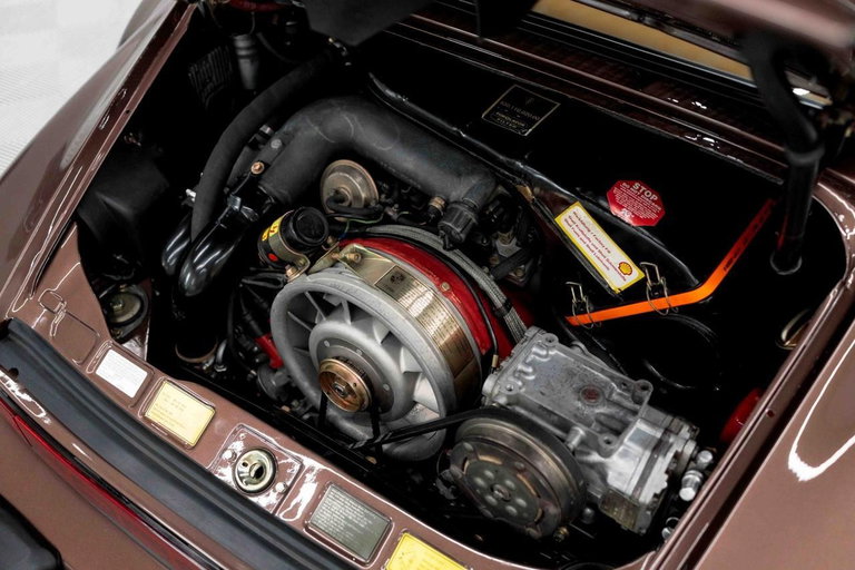 Porsche 911 Turbo 3.0 (US)