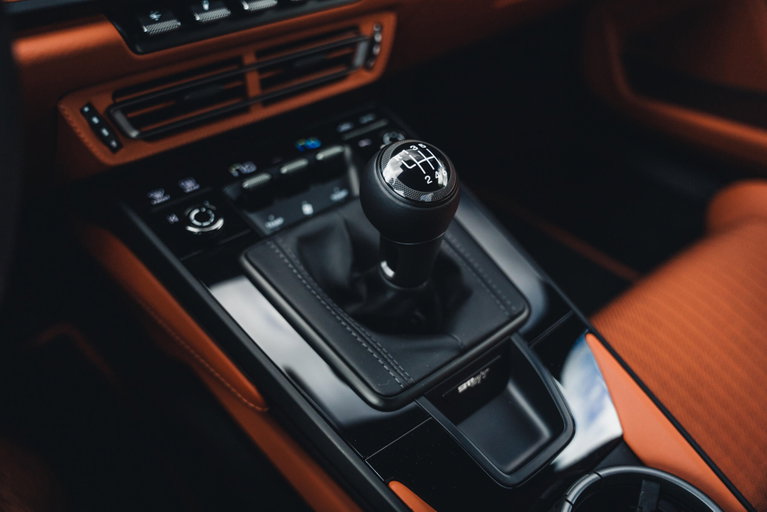 Porsche 911 S/T