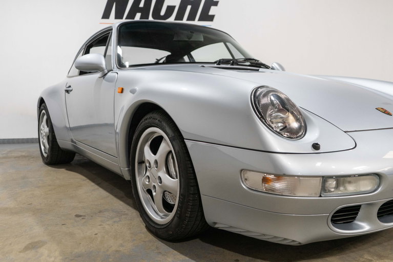 Porsche 993 Carrera 4