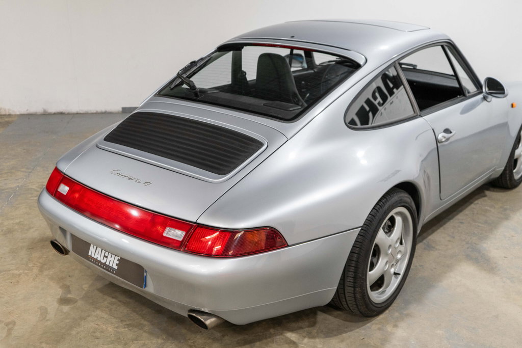 Porsche 993 Carrera 4