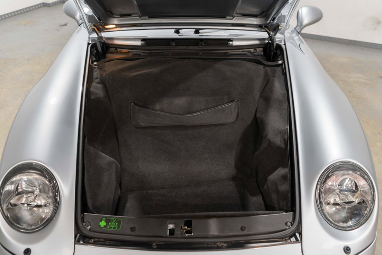 Porsche 993 Carrera 4