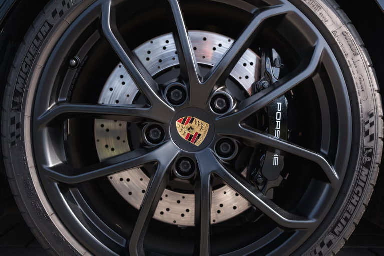 Porsche 718 Spyder