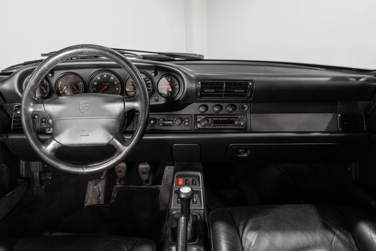 Porsche 993 Carrera 4