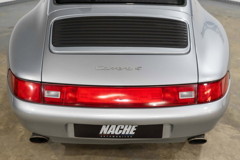 Porsche 993 Carrera 4