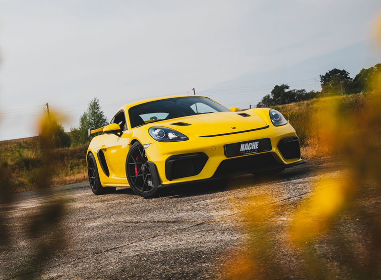 Porsche 718 Cayman GT4 RS