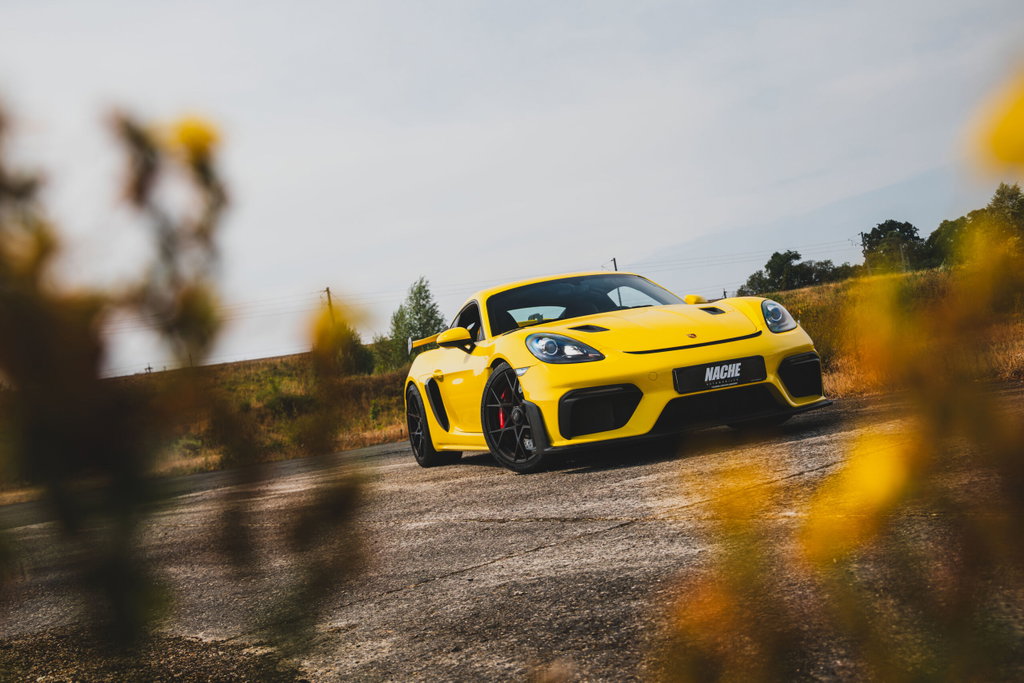 Porsche 718 Cayman GT4 RS