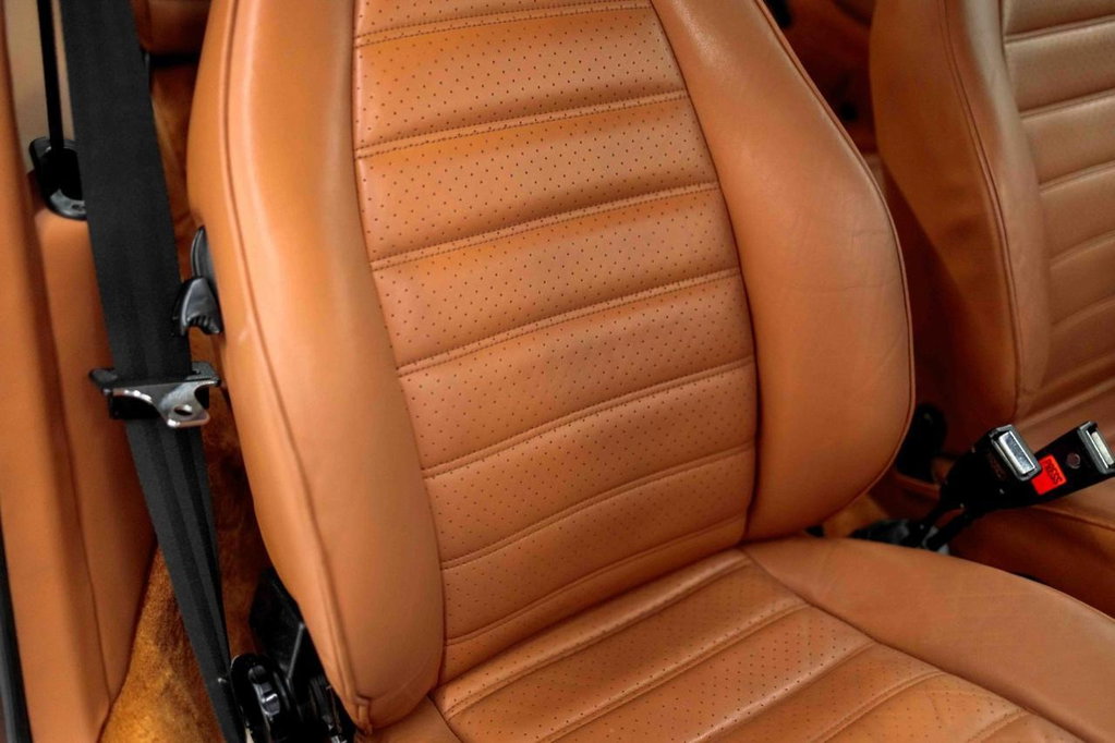 Porsche 911 Turbo 3.0 (US)