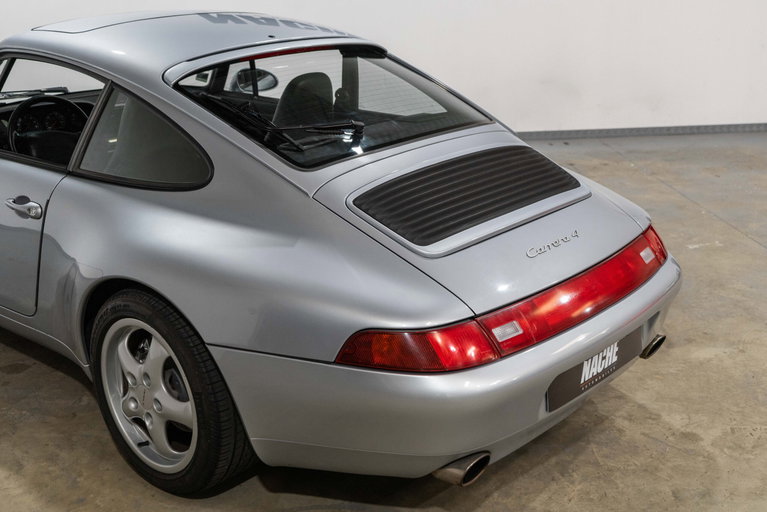 Porsche 993 Carrera 4