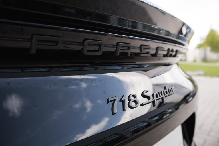 Porsche 718 Spyder