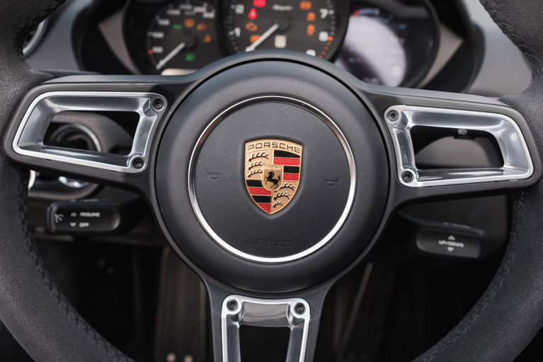 Porsche 718 Spyder