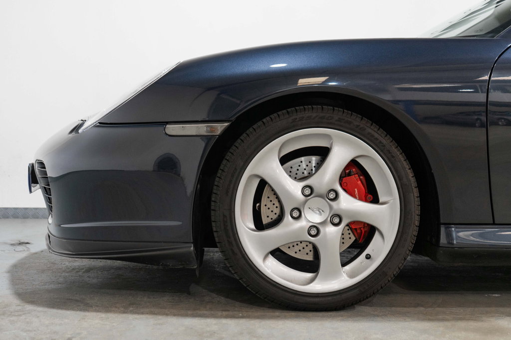 Porsche 996.2 Carrera 4S
