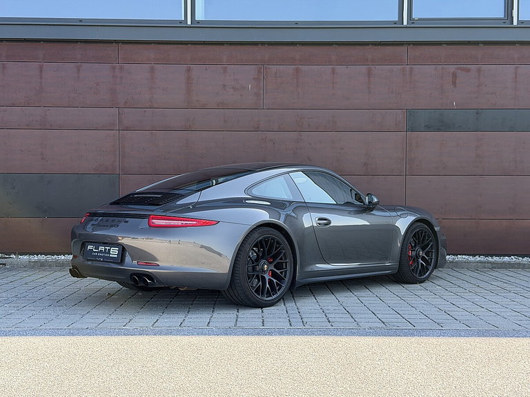 Porsche 991 Carrera GTS
