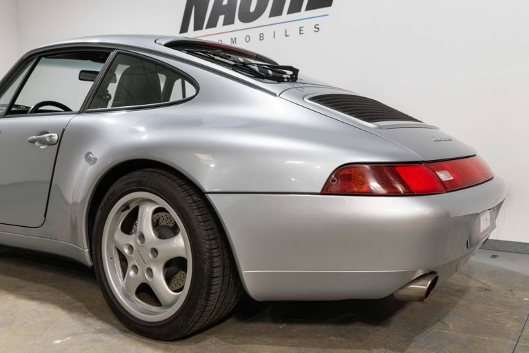 Porsche 993 Carrera 4