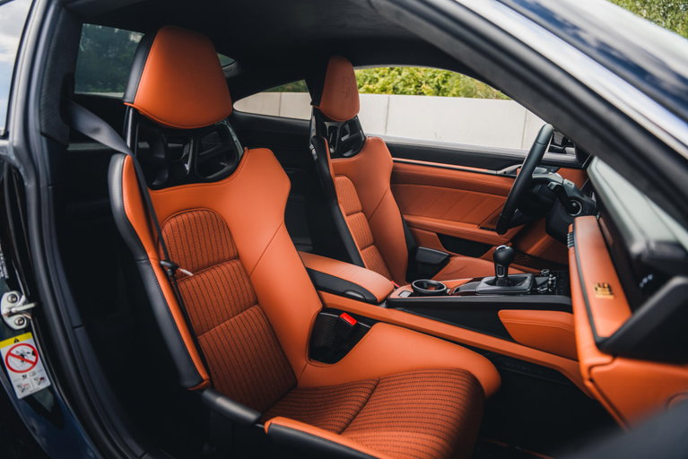 Porsche 911 S/T