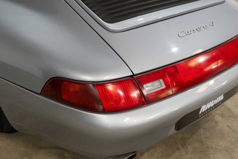 Porsche 993 Carrera 4