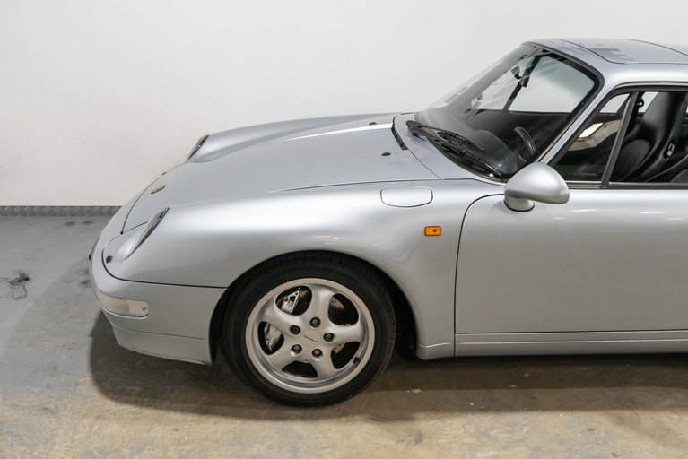 Porsche 993 Carrera 4