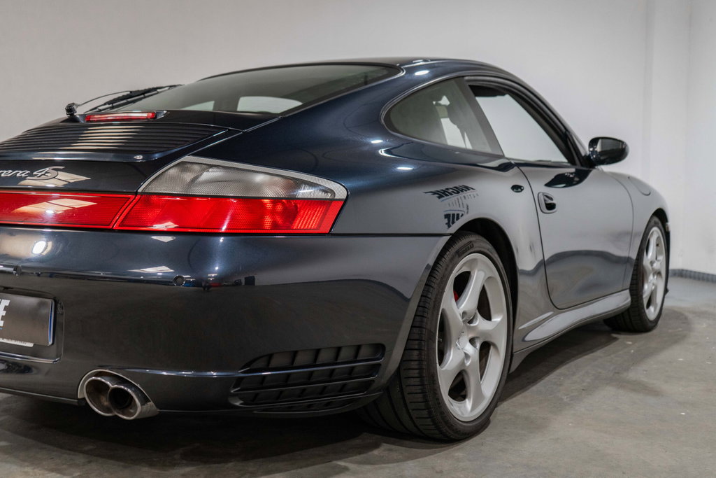 Porsche 996.2 Carrera 4S