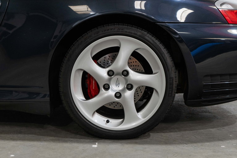 Porsche 996.2 Carrera 4S