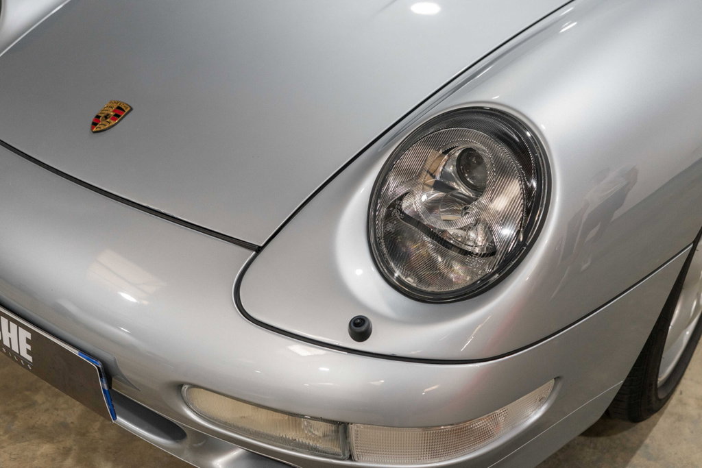 Porsche 993 Carrera 4