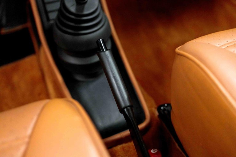 Porsche 911 Turbo 3.0 (US)