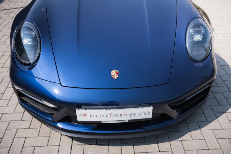 Porsche 992 Carrera GTS