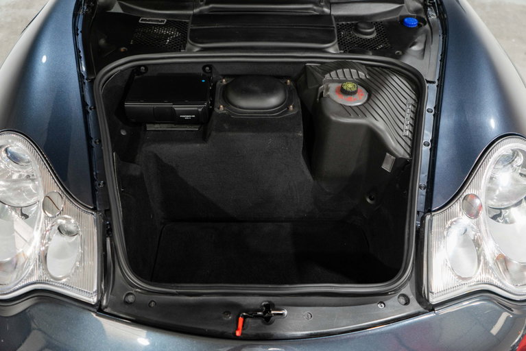 Porsche 996.2 Carrera 4S