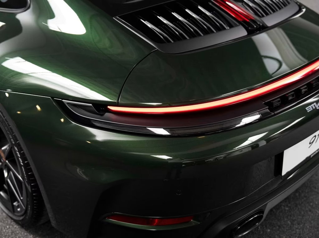 Porsche 992.2 Carrera T