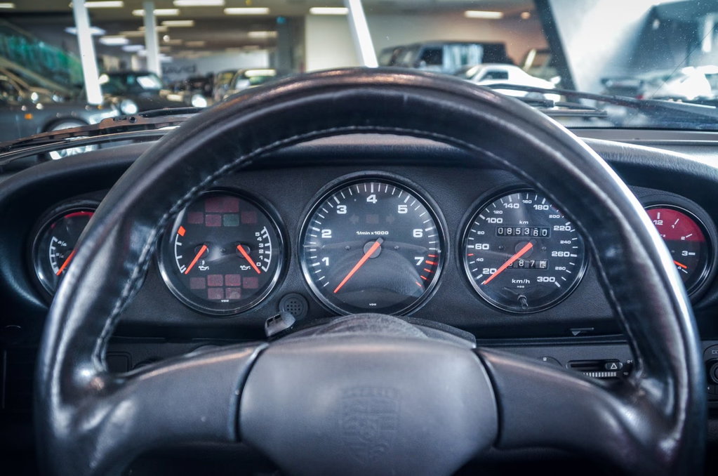Porsche 964 Carrera 2 Speedster