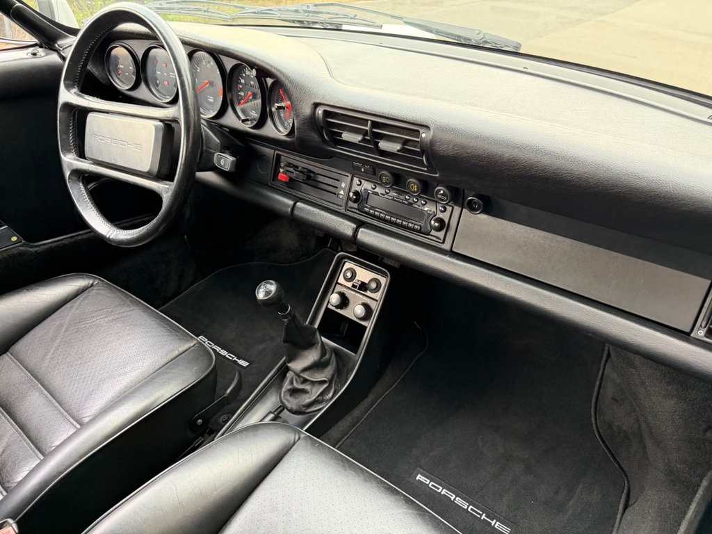 Porsche 911 Carrera 3.2 Speedster
