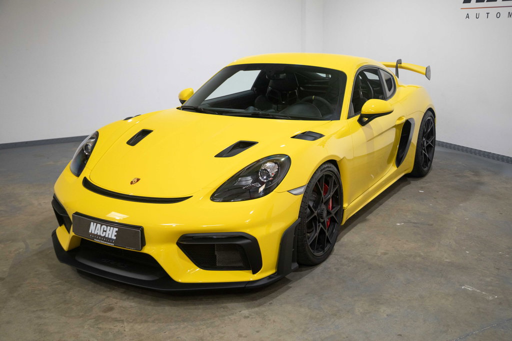 Porsche 718 Cayman GT4 RS
