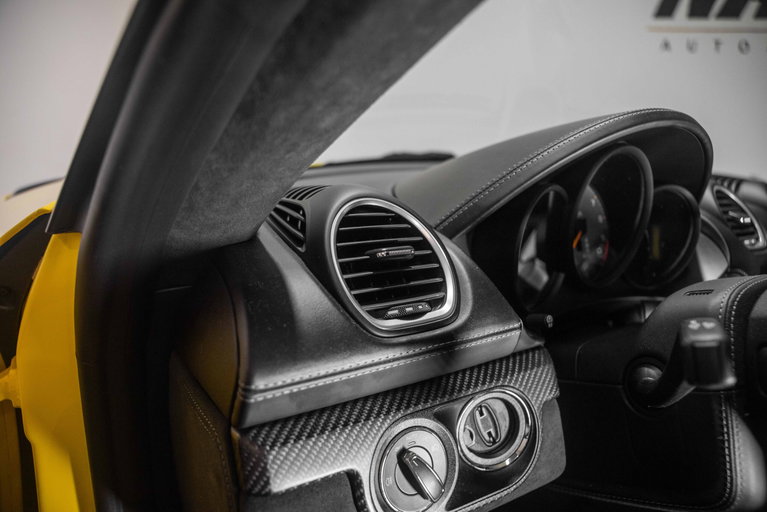 Porsche 718 Cayman GT4 RS