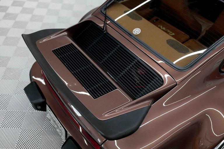 Porsche 911 Turbo 3.0 (US)