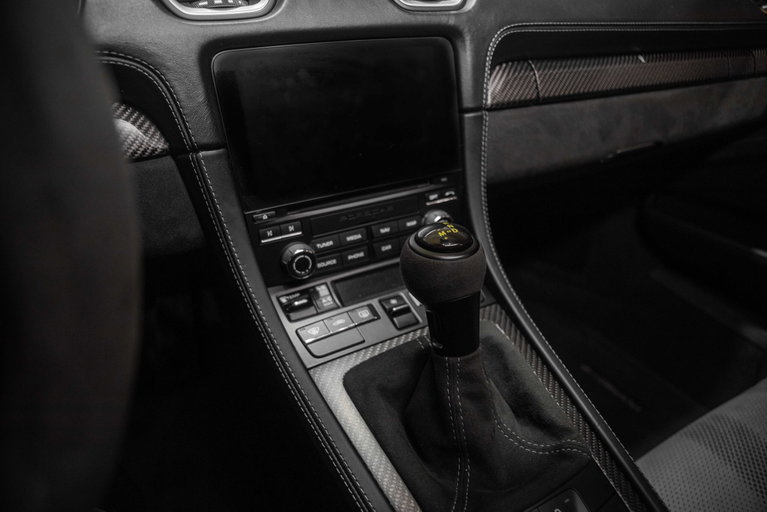 Porsche 718 Cayman GT4 RS