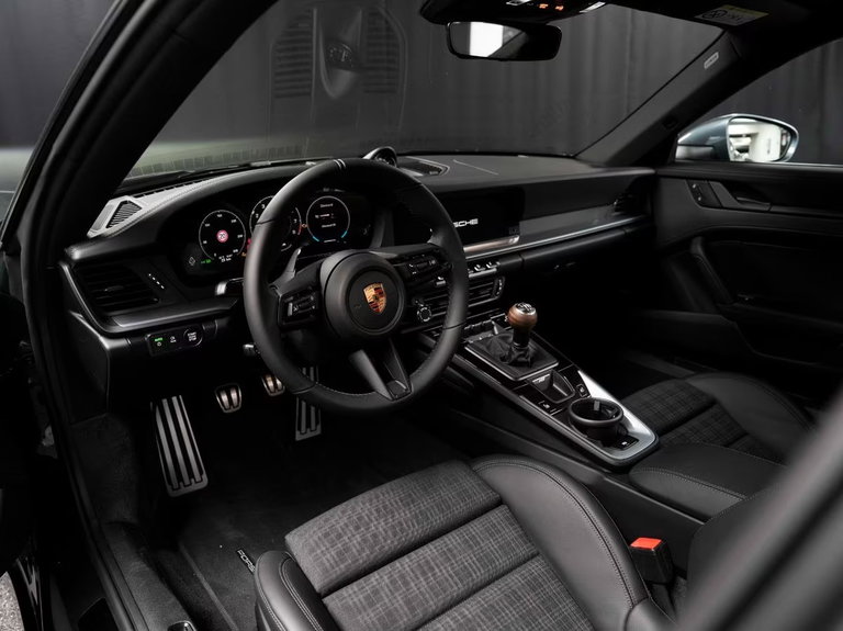 Porsche 992.2 Carrera T