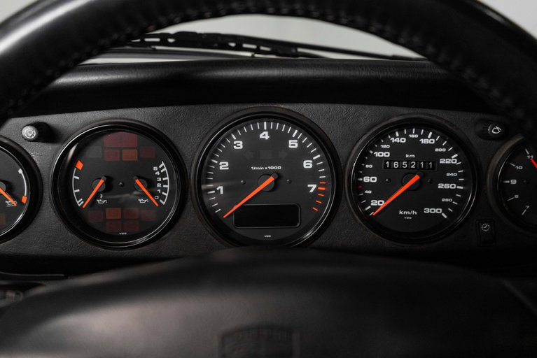 Porsche 993 Carrera 4