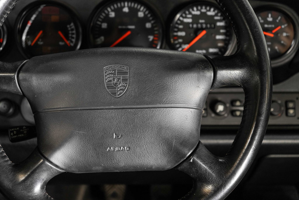Porsche 993 Carrera 4