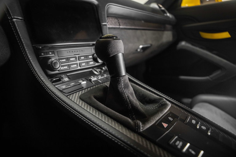 Porsche 718 Cayman GT4 RS