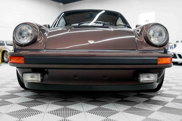 Porsche 911 Turbo 3.0 (US)