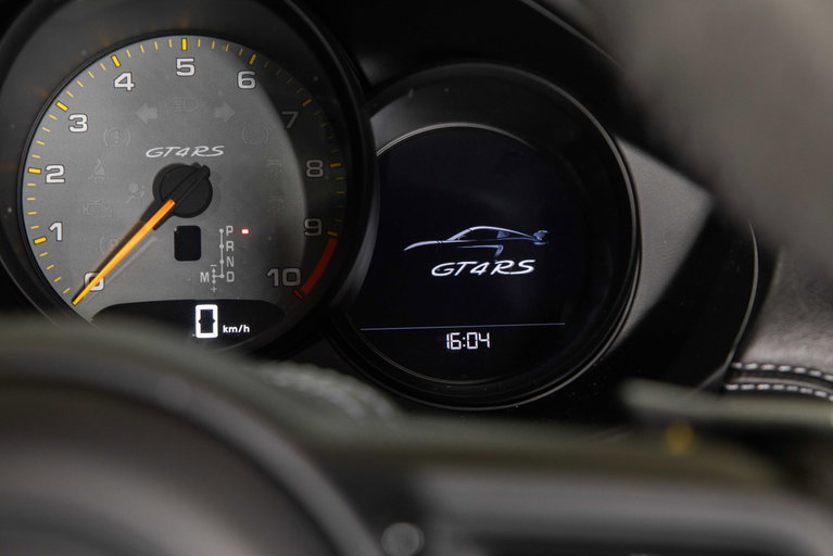 Porsche 718 Cayman GT4 RS