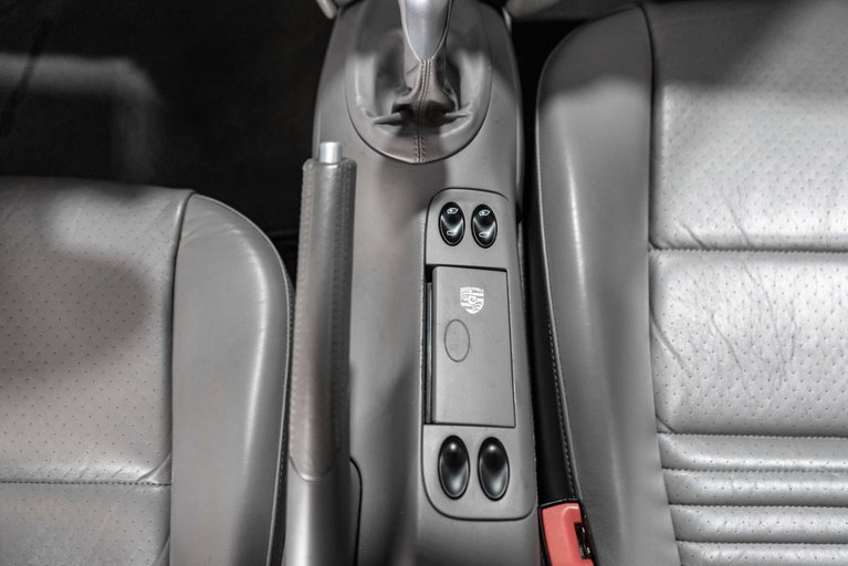 Porsche 996.2 Carrera 4S