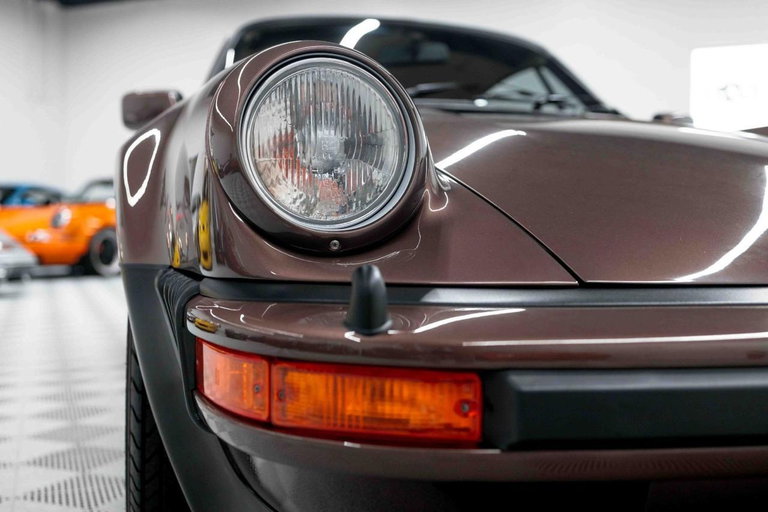 Porsche 911 Turbo 3.0 (US)