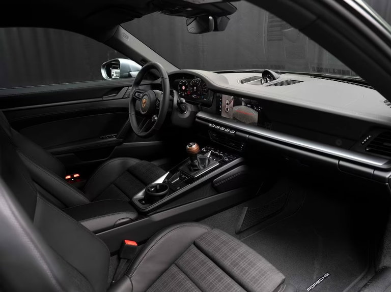 Porsche 992.2 Carrera T