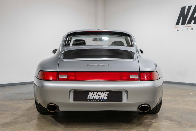 Porsche 993 Carrera 4