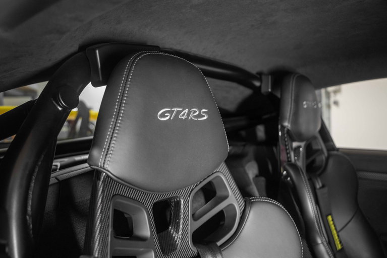 Porsche 718 Cayman GT4 RS